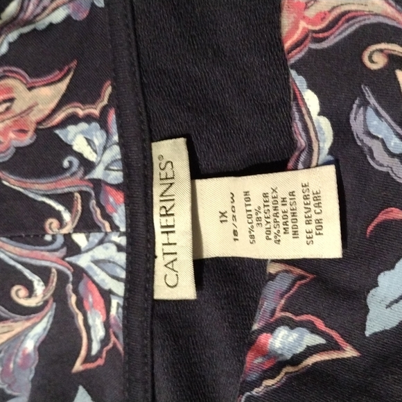 Collared Sweatshirt - Picture 2 of 2